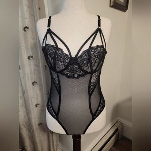 NWOT - Frederick's of Hollywood Mesh & Lace Teddy - Size Large